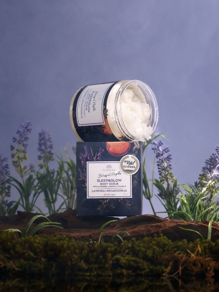 Lavandas ķermeņa skrubis ar greipfrūtu ēterisko eļļu - 250 ml