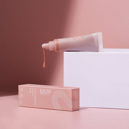 Lūpu spīdumu balzams - Young